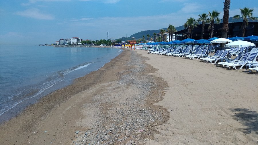 Mawish Beach