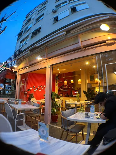 Max & Rosie Coffee Shop
