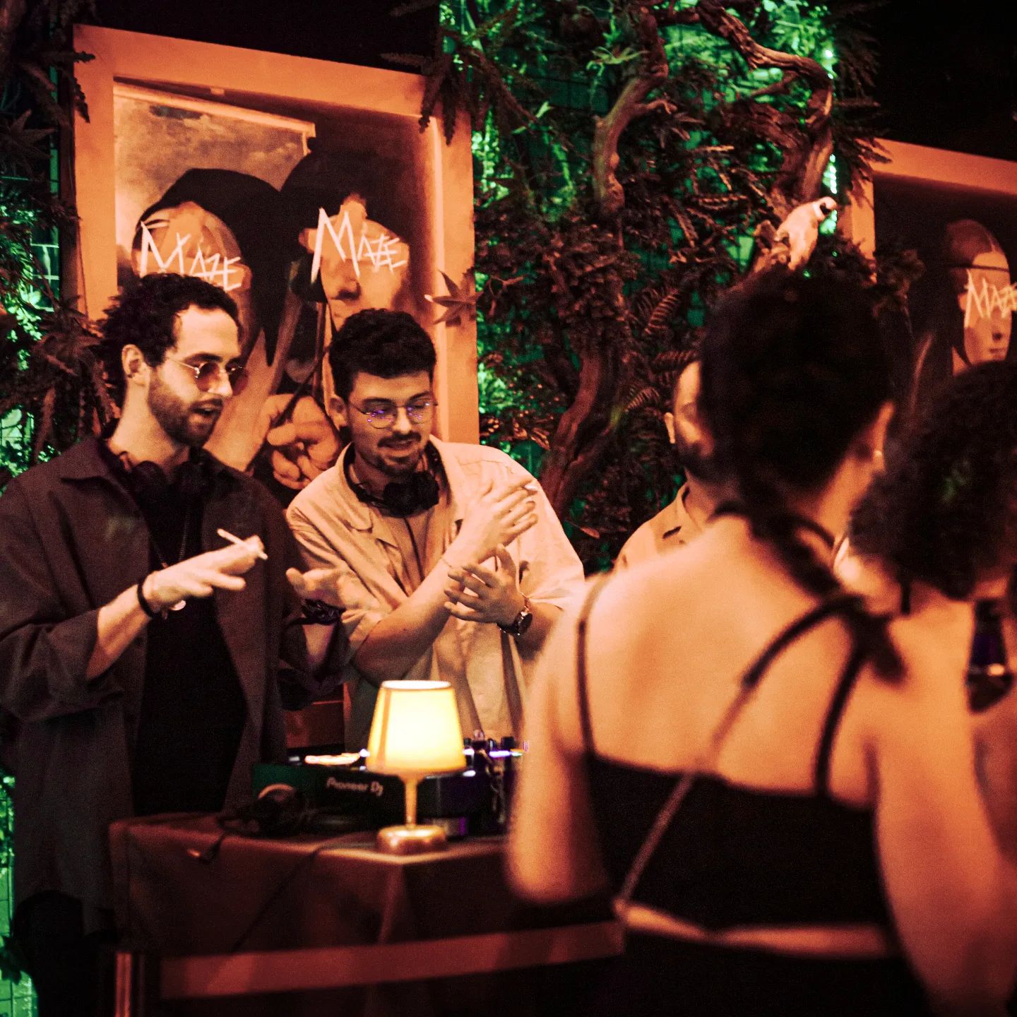 Maze Social Pub