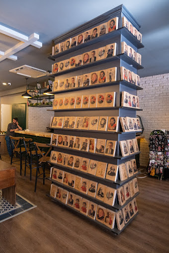 MEÇ Kitap Kırtasiye Cafe