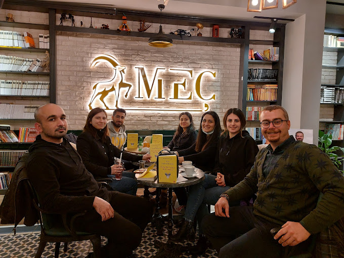 MEÇ Kitap Kırtasiye Cafe