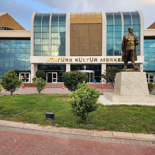 Mersin Yenişehir Atatürk Kültür Merkezi