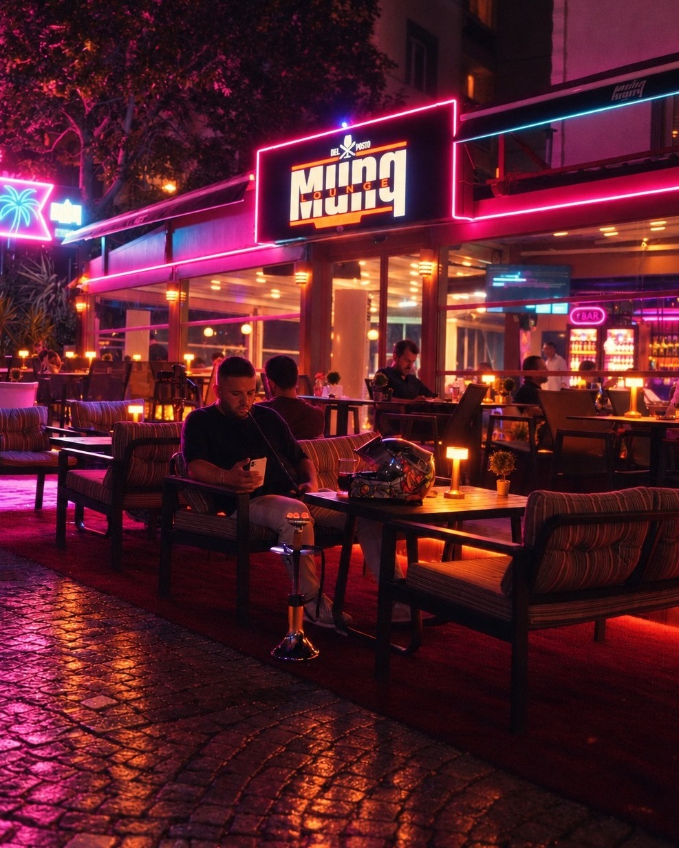 Munq Lounge