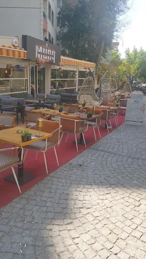 Munq Lounge
