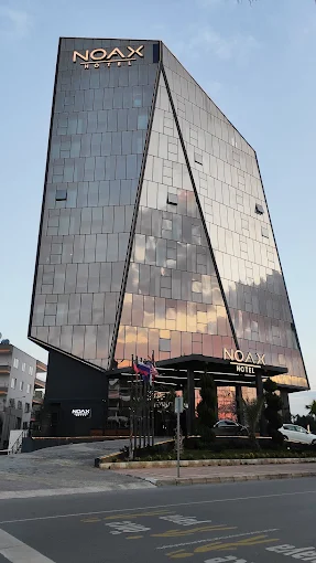 Noax Hotel