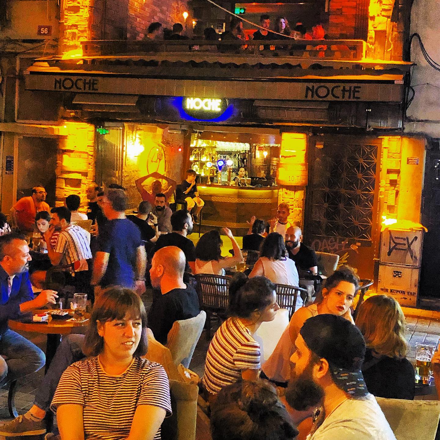 NOCHE 