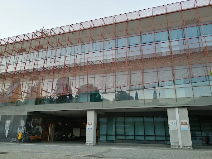 Adana Orhan Kemal Kültür Merkezi