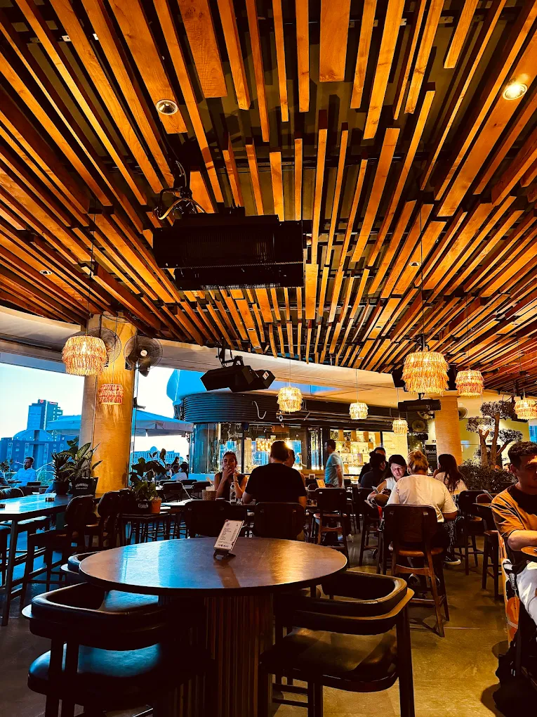 Pub Locale Ataşehir