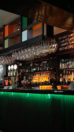 Puhu Cafe & Bar