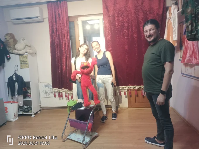 Salihli Sanat Tiyatrosu & Akademisi