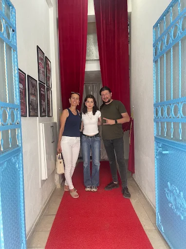Salihli Sanat Tiyatrosu & Akademisi