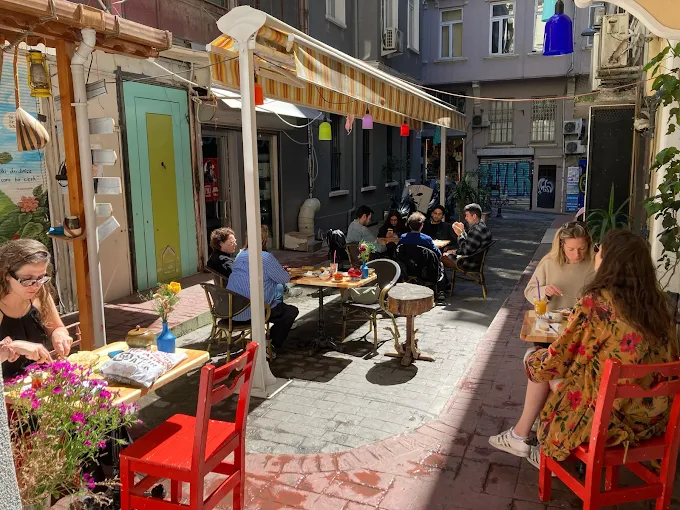 Sazende Art Cafe