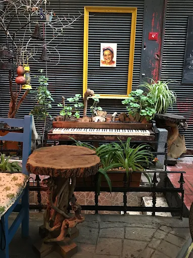 Sazende Art Cafe