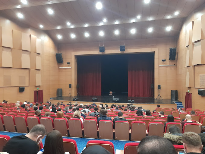 Muhsin Yazıcıoğlu Kültür Merkezi