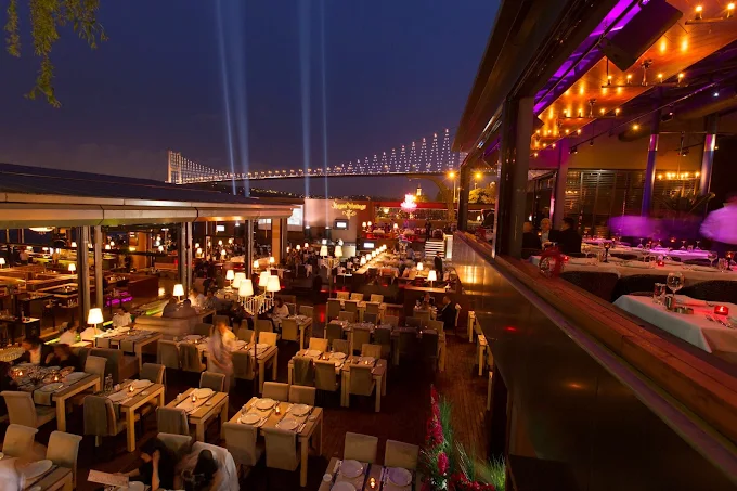 Sortie Club & Dining