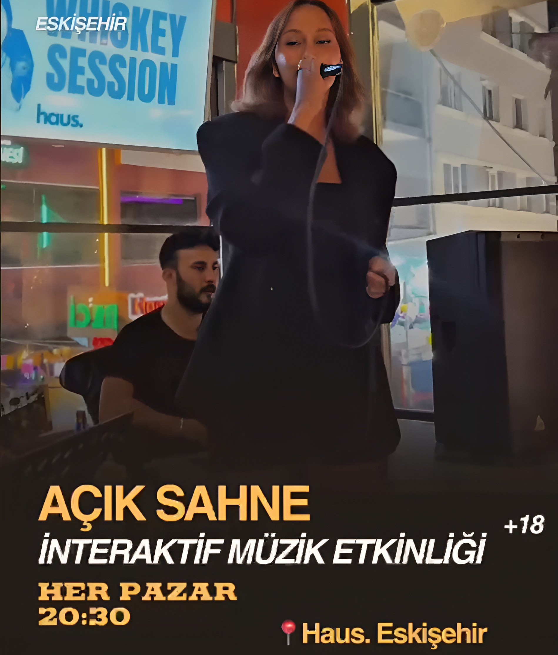 SOSYAL ESKİ AÇIK MİKROFON