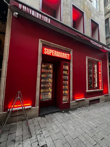 Supermarket İstanbul Club