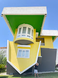 TersVilla-UpsideDownHouse