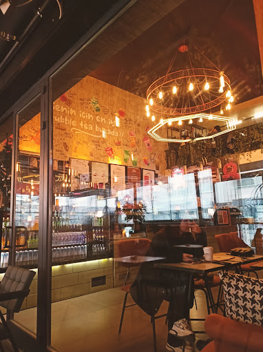Yache Coffee Shop