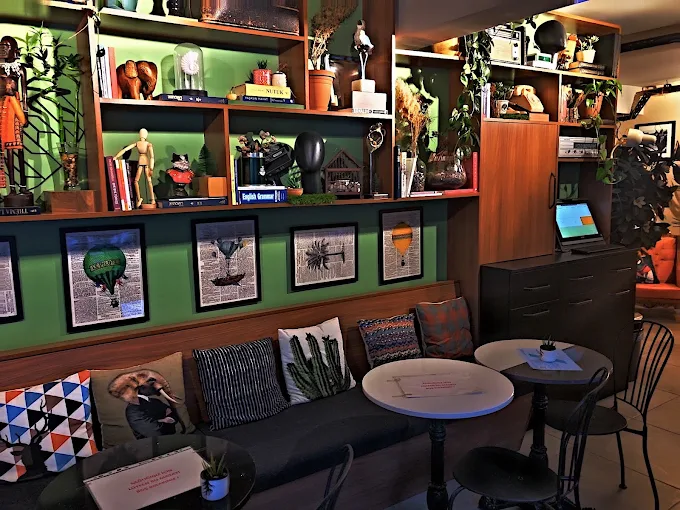 The Roots Cafe