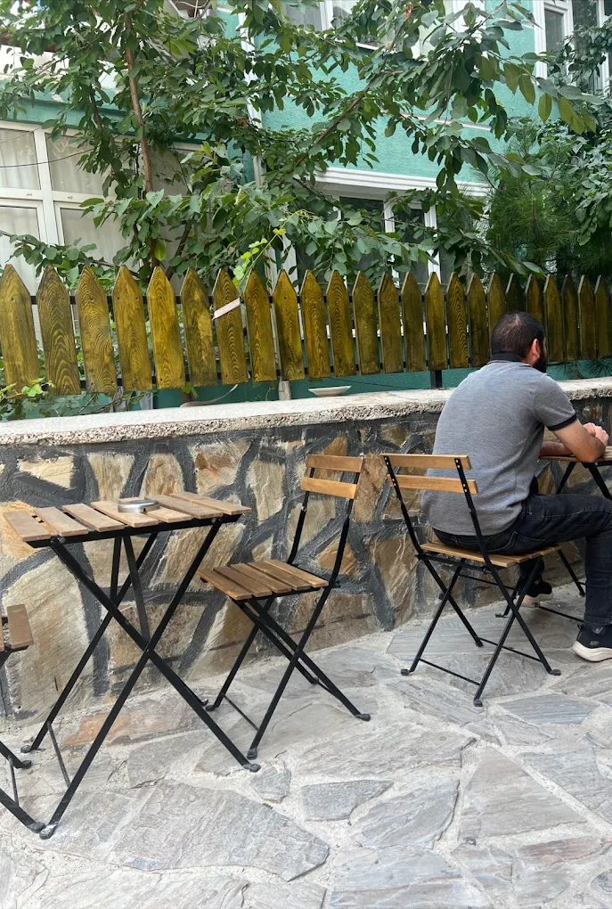 Toprak Kitap Kafe