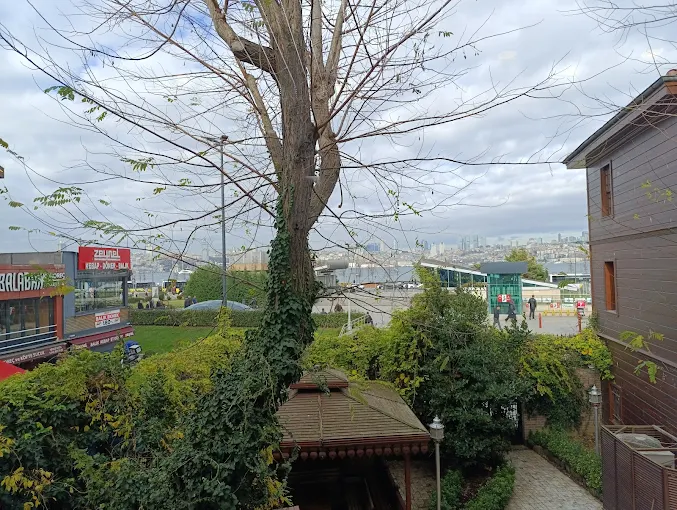 Üsküdar Sahne