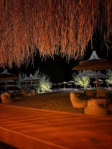 Vaha Beach