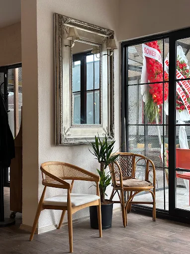 Valentia Concept Coffee & Shop