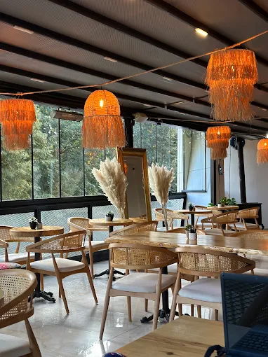 Valentia Concept Coffee & Shop