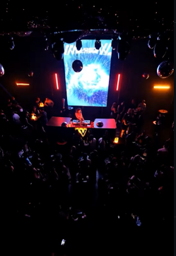 W Special Club