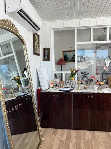 Zezu Workshop ve Sanat Atölyesi